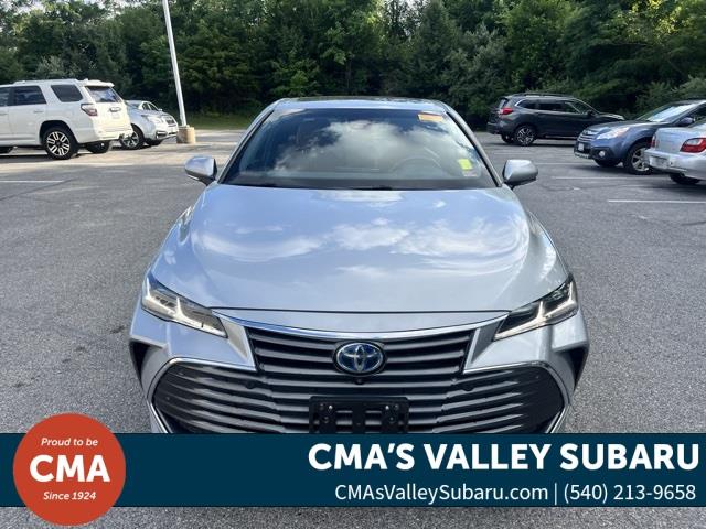 $24625 : PRE-OWNED 2019 TOYOTA AVALON image 2