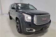 2017 GMC Yukon XL Denali thumbnail