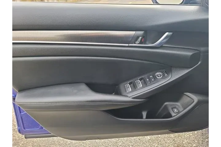 $22772 : Honda Accord 2021 Sport 4dr image 10