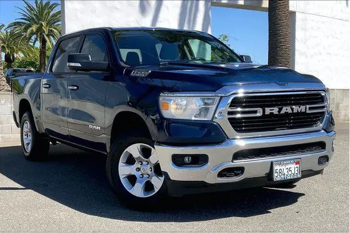 $32000 : Ram 1500 2020 4x4 Big Horn 4 image 2
