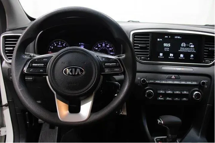 $16925 : Kia Sportage 2022 LX 4dr SUV image 8