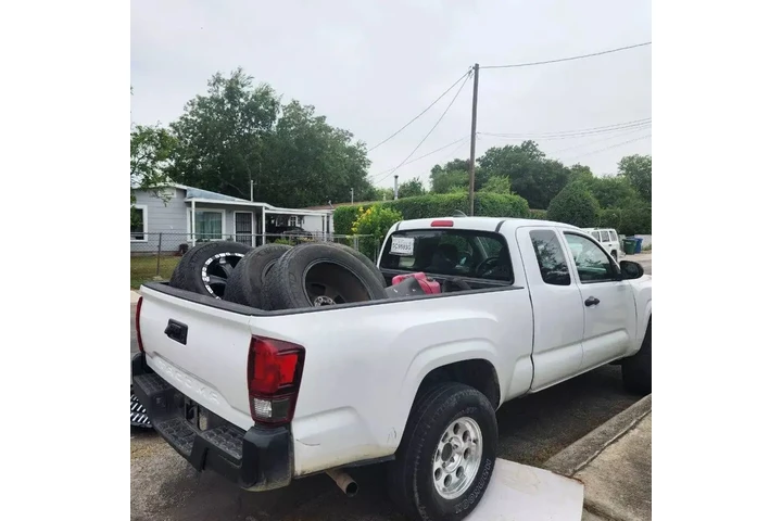 $9995 : 2018 TOYOTA TACOMA ACCESS CAB image 10