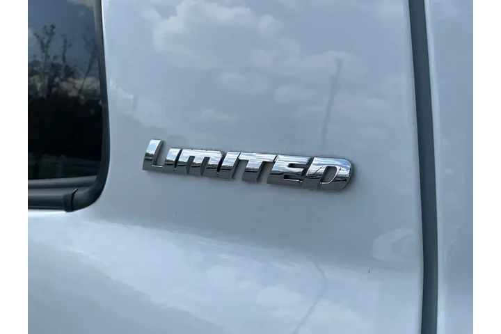 $18485 : Toyota Tundra 2015 4x2 Limit image 10