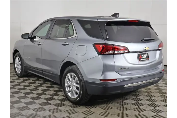 $22393 : Chevrolet Equinox 2024 LT 4d image 8