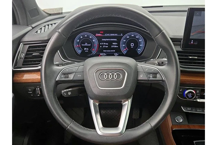 $28998 : Audi Q5 2022 AWD quattro S l image 10