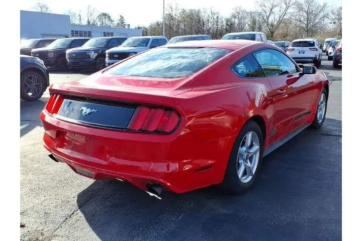 $11987 : Ford Mustang 2015 EcoBoost 2 image 3