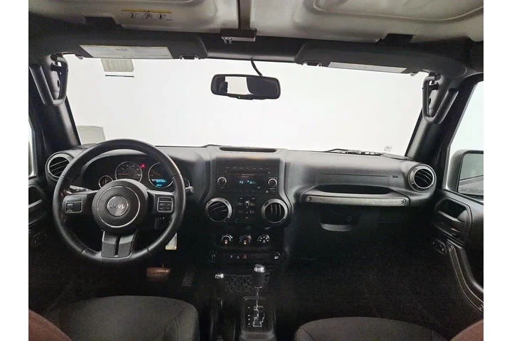 $18998 : Jeep Wrangler Unlimited 2017 image 9