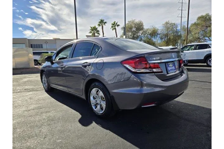 $13991 : Honda Civic 2014 LX 4dr Seda image 4