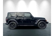 $30599 : Jeep Wrangler Unlimited 2021 thumbnail