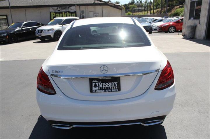 $20996 : 2017 Mercedes-Benz C-Class image 6