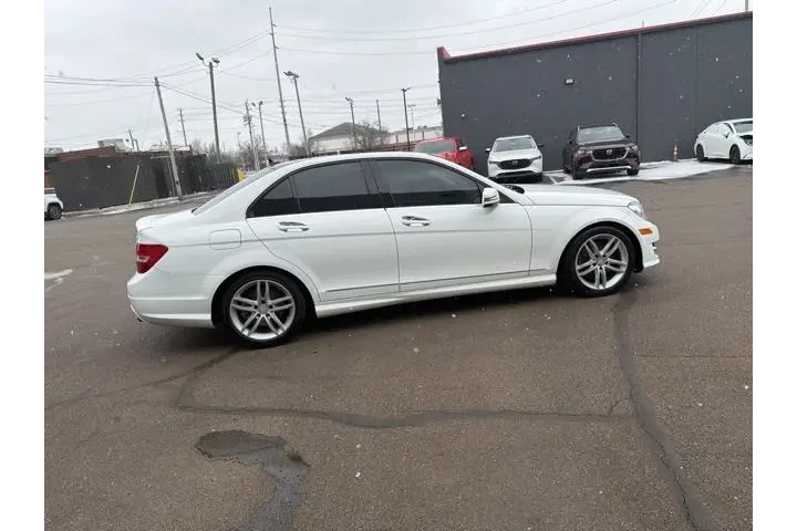 $13980 : Mercedes-Benz C-Class 2014 A image 5