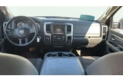 $17900 : Ram 1500 2015 4x4 SLT 4dr Cr thumbnail