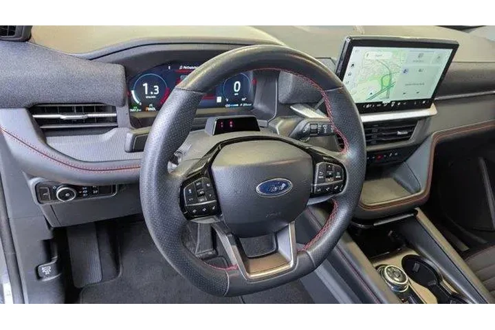 $37999 : Ford Explorer 2025 AWD ST-Li image 4