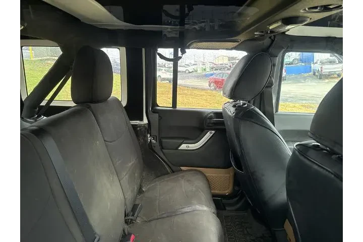 $20988 : Jeep Wrangler Unlimited 2017 image 8