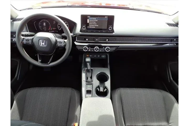 $24699 : Honda Civic 2025 LX 4dr Seda image 10
