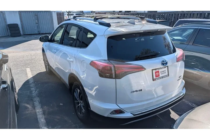 $24990 : 2017 RAV4 Hybrid XLE image 7