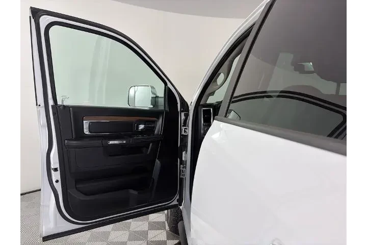 $20992 : Ram 1500 2018 4x4 Laramie 4d image 10