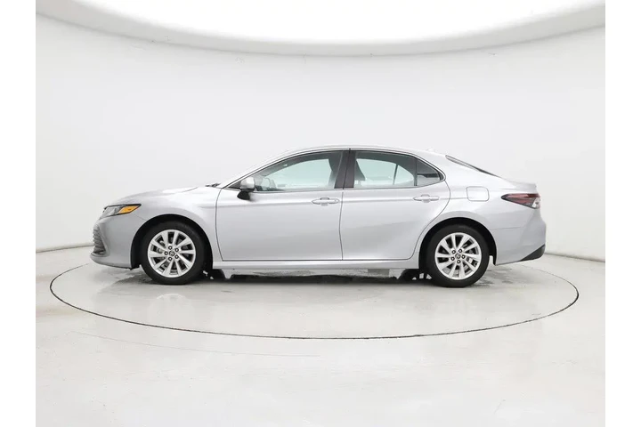 $24998 : Toyota Camry 2024 LE 4dr Sed image 3