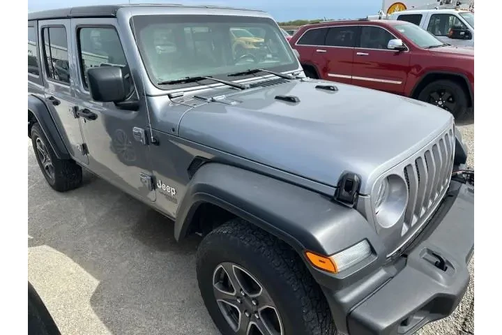 $18843 : Jeep Wrangler Unlimited 2018 image 8