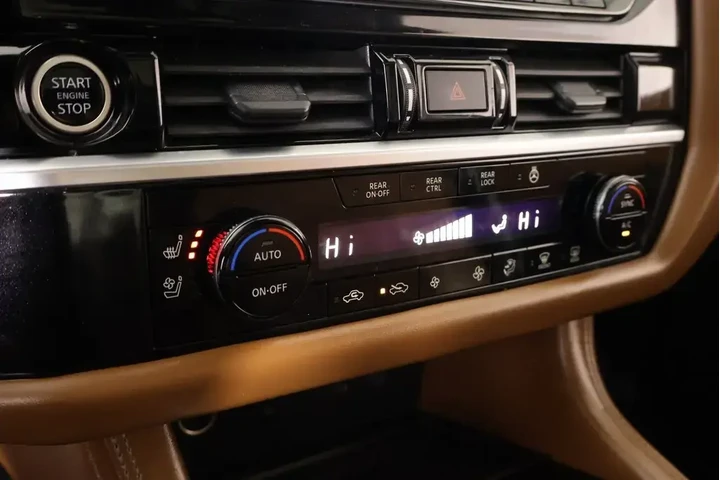 $33479 : Nissan Pathfinder 2024 Plati image 8