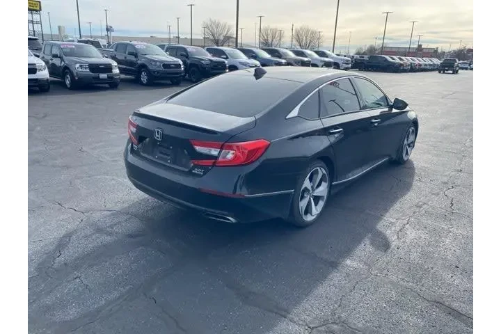 $23998 : Honda Accord 2018 Touring 4d image 5