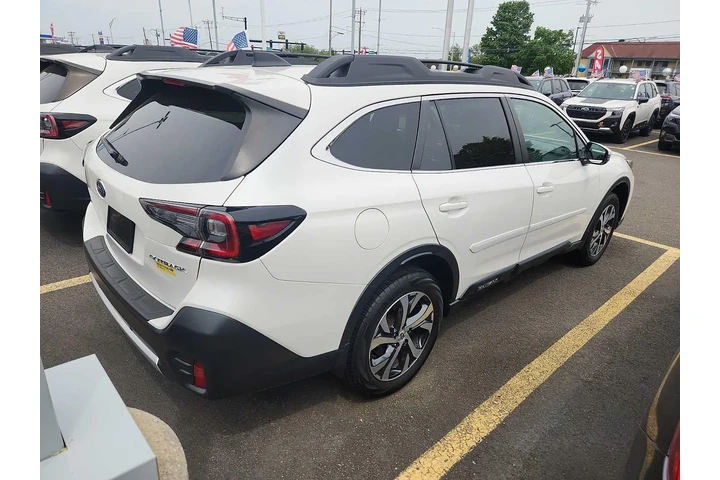 $28995 : Subaru Outback 2022 AWD Limi image 8