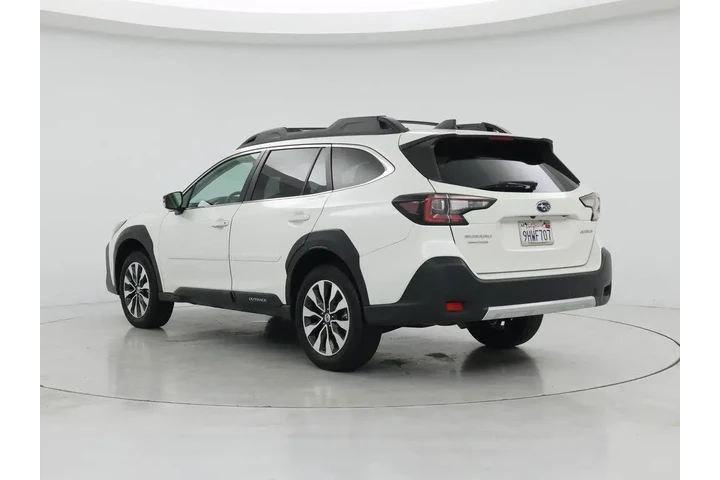 $29998 : Subaru Outback 2024 AWD Limi image 2