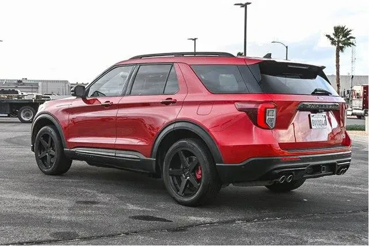 Ford Explorer 2021 AWD ST 4d image 6
