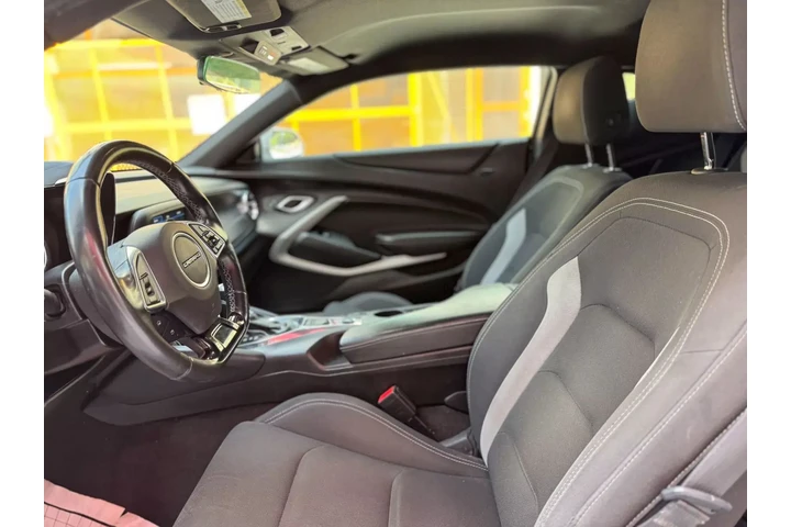 $18990 : 2019 CHEVROLET CAMARO image 10