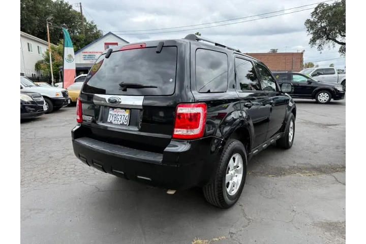 2009 Escape Limited image 4