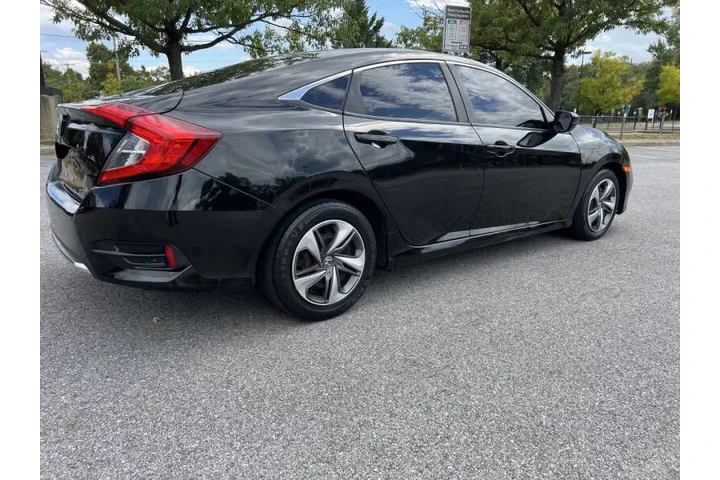 $12900 : 2021 Civic LX image 6