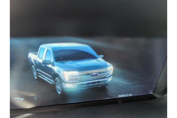 $38130 : Ford F-150 2024 4x4 XLT 4dr image 7