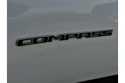 $21862 : Jeep Compass 2024 4x4 Latitu thumbnail