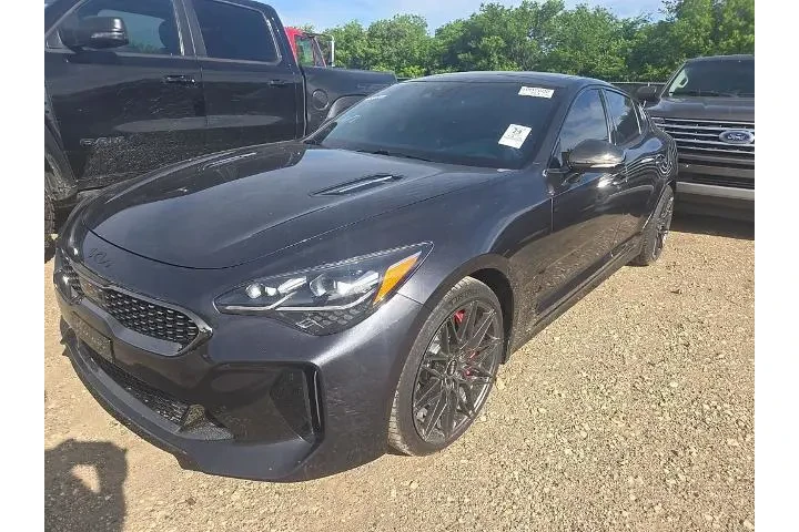 $38574 : Kia Stinger 2023 GT2 4dr Sed image 1