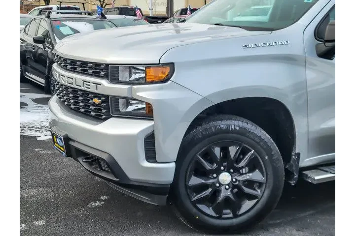 $26850 : Chevrolet Silverado 1500 201 image 2