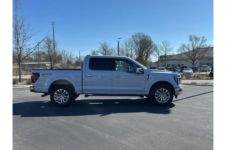 $58997 : 2025 F-150 LARIAT image 10