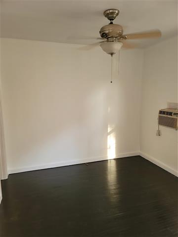 $1750 : 1 Bedroom 1 Bath Unit image 4