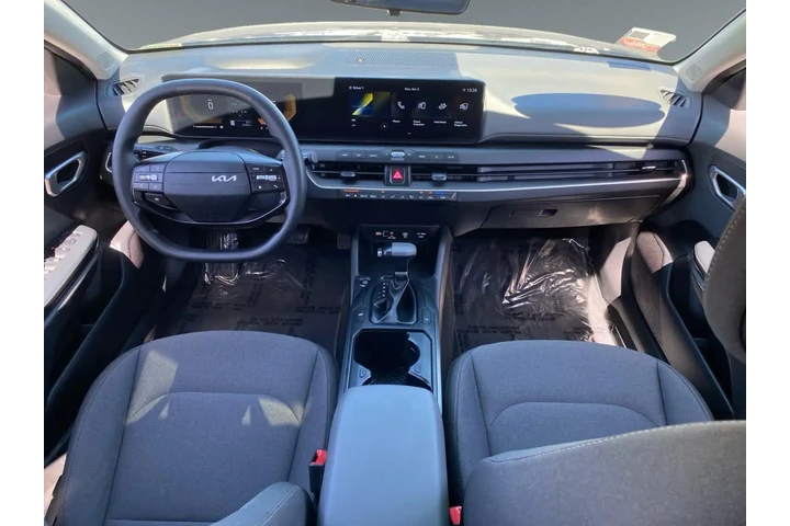 $32521 : Kia K4 2025 image 10