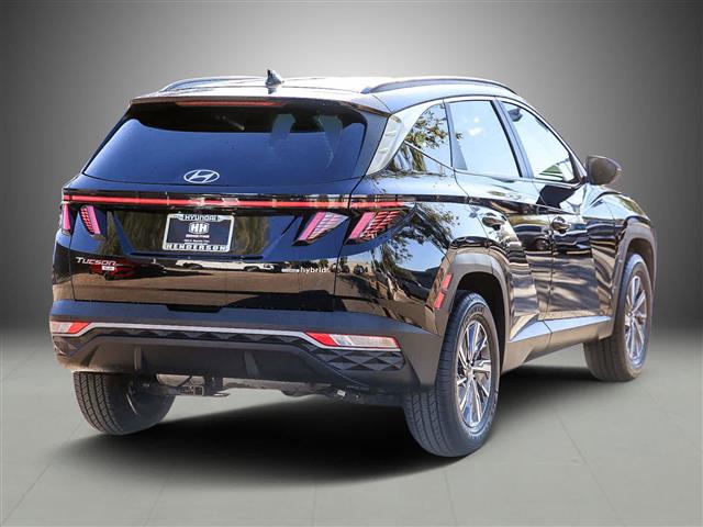 $17990 : Pre-Owned  Hyundai Tucson Hybr image 4