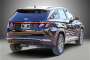 $17990 : Pre-Owned  Hyundai Tucson Hybr thumbnail