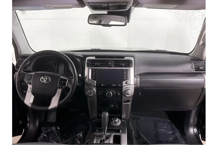 $41997 : Gold Certified2023 4 RUNNER S image 4