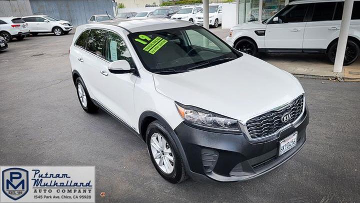 2019 Sorento LX V6 image 1