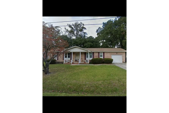 $2950 : Se alquila casa de tres dormit image 1