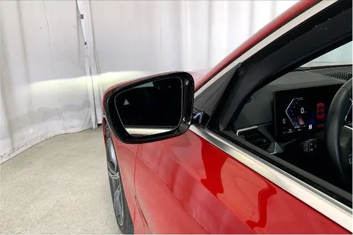 $36351 : BMW 3 Series 2024 330i 4dr S image 10