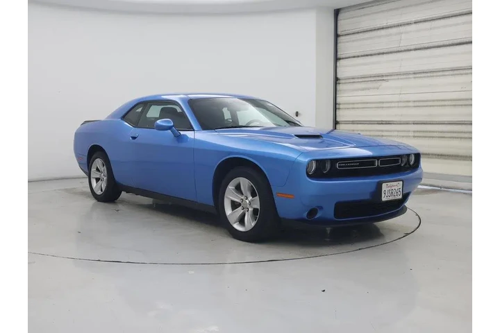 $25998 : Dodge Challenger 2023 SXT 2d image 1