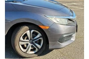 $15694 : Honda Civic 2018 LX 4dr Seda thumbnail