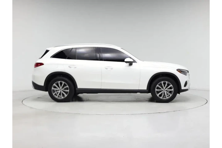 $37998 : Mercedes-Benz GLC 2024 AWD G image 7