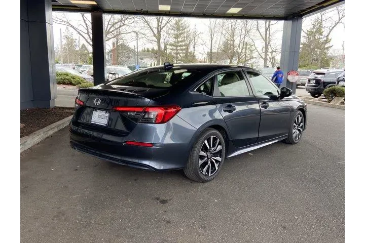 Honda Civic 2022 EX 4dr Seda image 5