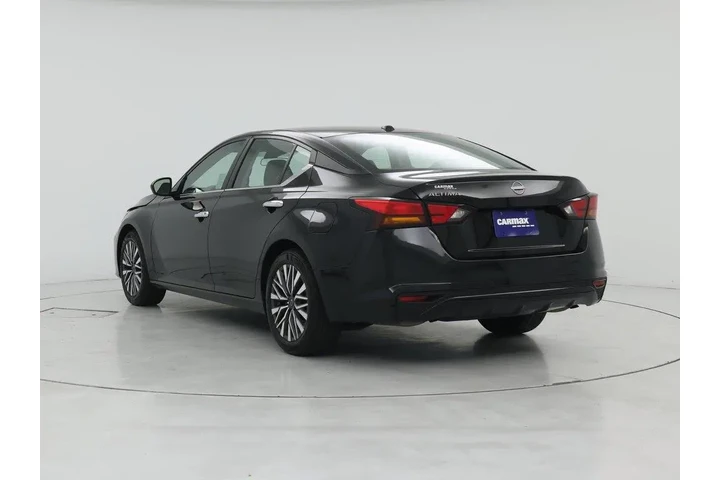 $20998 : Nissan Altima 2025 2.5 SV 4d image 2