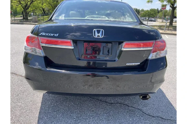 $8900 : 2012 Accord SE image 7